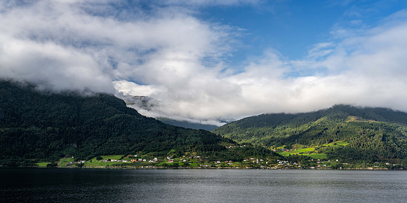 Lustrafjord-3