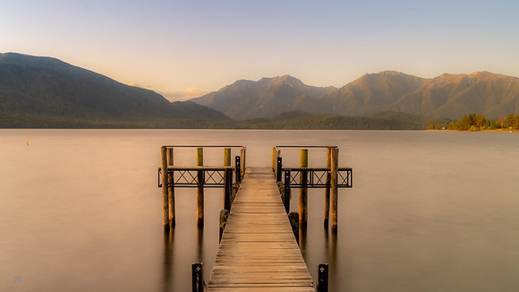 Te Anau Lake