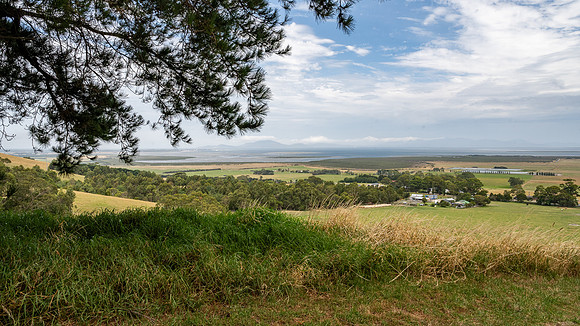 Landscape around Agnes Falls