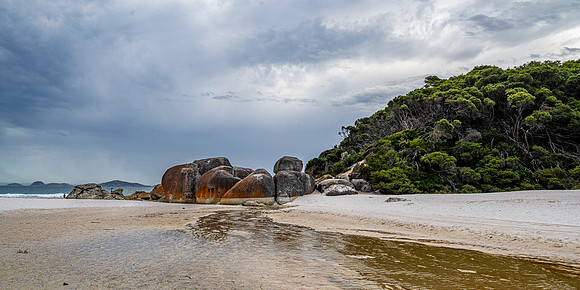 Squeaky Beach