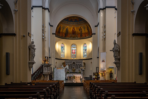 Église Notre-Dame et Saint-Remacle