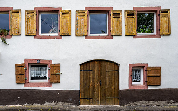 Riverside buildings dating from 1784, old Neckargemund