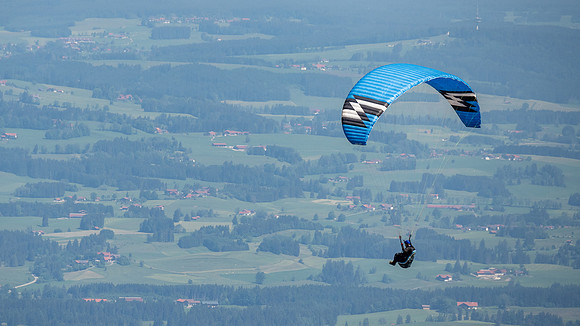 Paragliding from the Tegelbergbahn mountain station