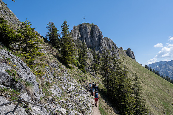 Hike to Branderschrofen summit