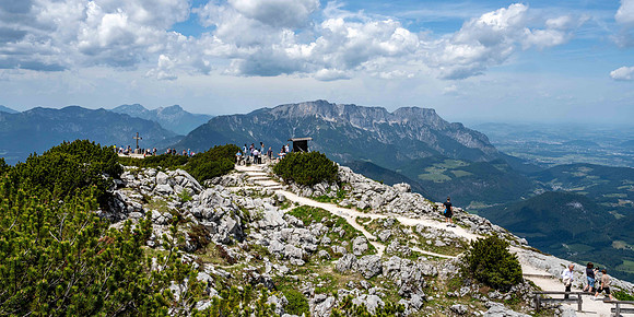 View along the Mannlsteig ridge back towards Eagle's Nest