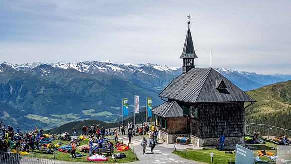 Elizabeth Chapel, with paragliders
