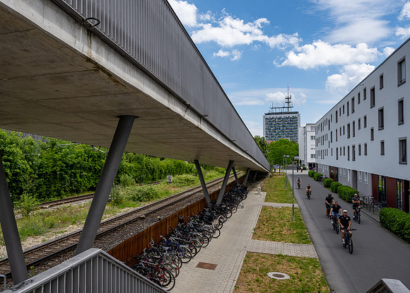 Petershausen Station