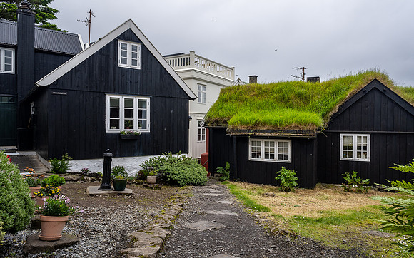 Reyn District Houses