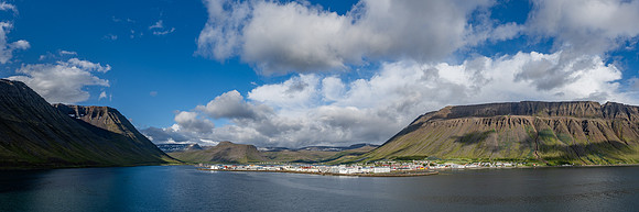 Ísafjörður Town
