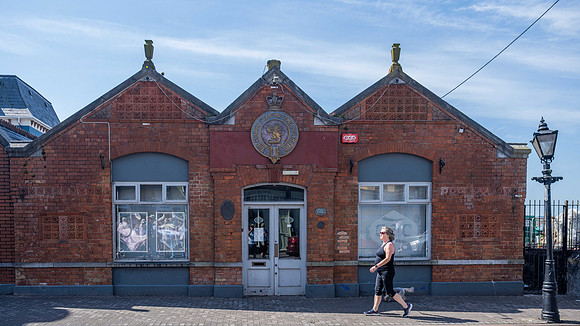 Former Offices of the Cunard Steamship Company