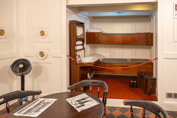 Titanic - Third Class Cabin
