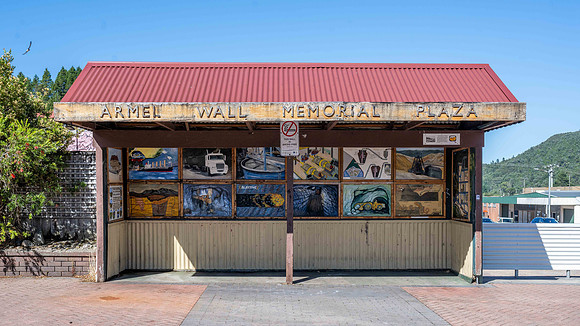 Queenstown - Memorial Plaza