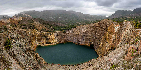 Iron Blowhole