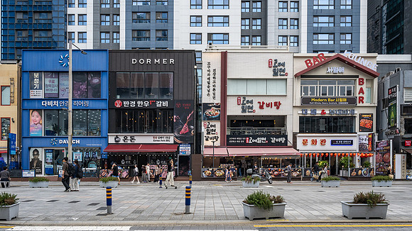 Shops at the base of Building Complex 201
