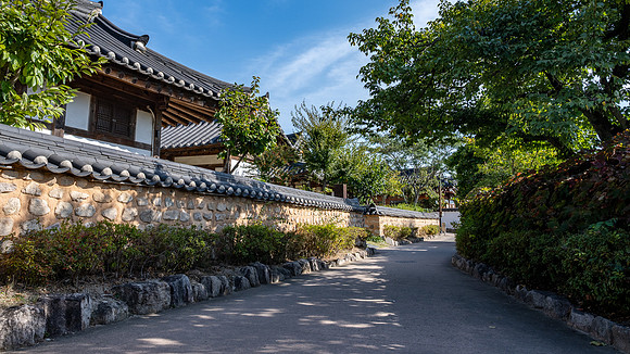 Street in Gyochon Traditional Village