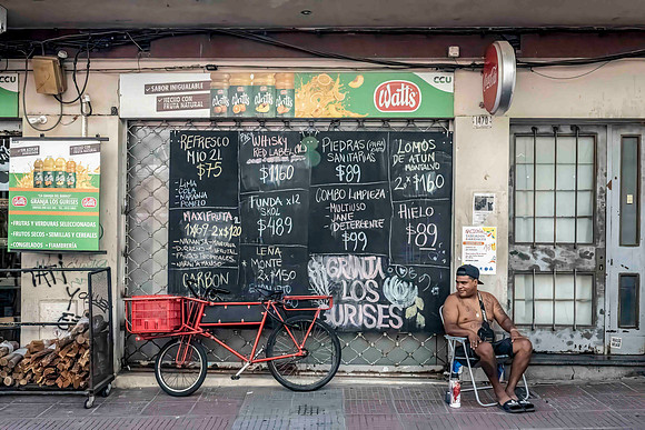 Calle Perez Castellano