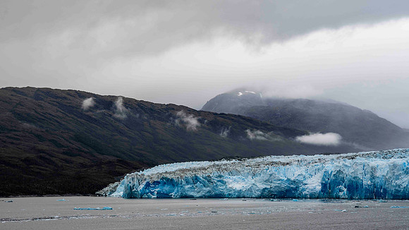 Bruggen Glacier - Patagonia