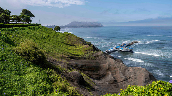 View of the Morro Solar hills from Miraflores