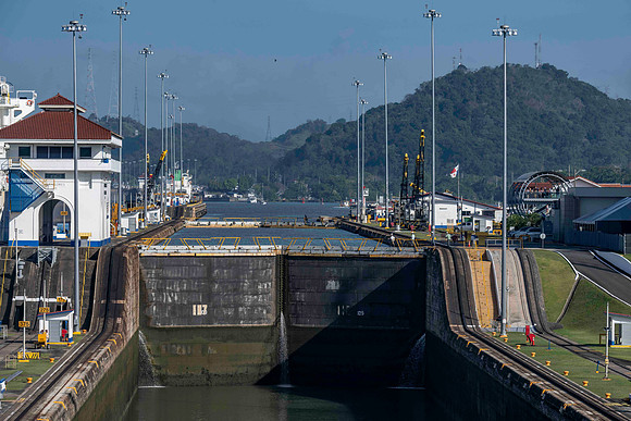 In the first of the 2 Miraflores locks