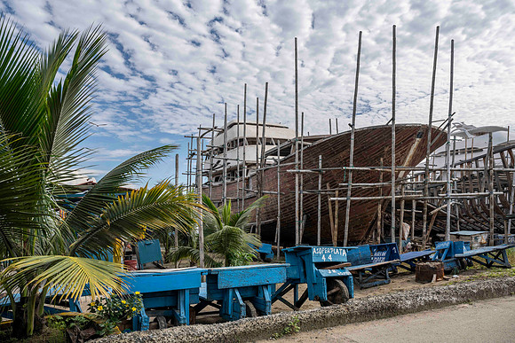 Shipbuilding - traditional style