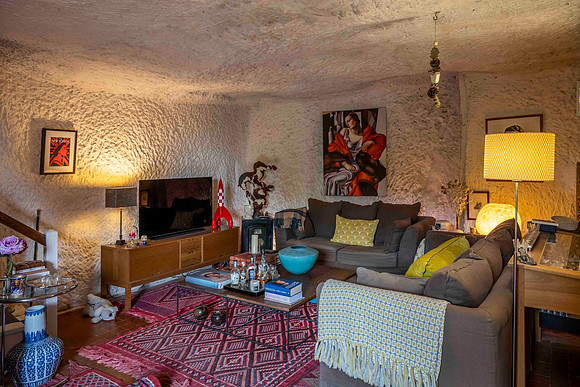 Troglodyte Living-3