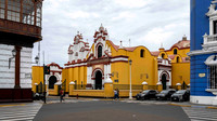 Colonial Building - Plaza de Armas